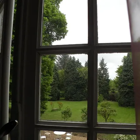 Les Talvasieres Bed & Breakfast Le Mans