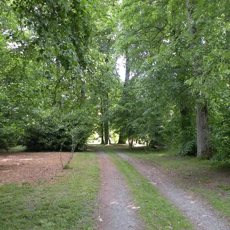 Les Talvasieres Nocleg ze śniadaniem *