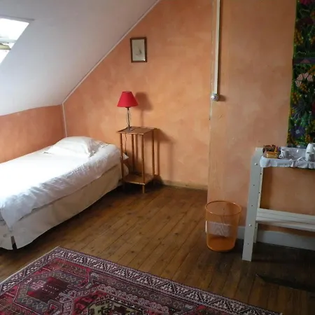Les Talvasieres Bed & Breakfast Le Mans
