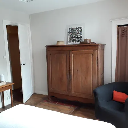 Nocleg ze śniadaniem Les Talvasieres Le Mans