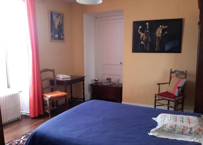 Les Talvasieres Bed & Breakfast Le Mans